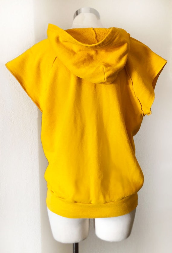 70's Yellow Sweatshirt Hoodie Vintage  Raglan Sle… - image 4