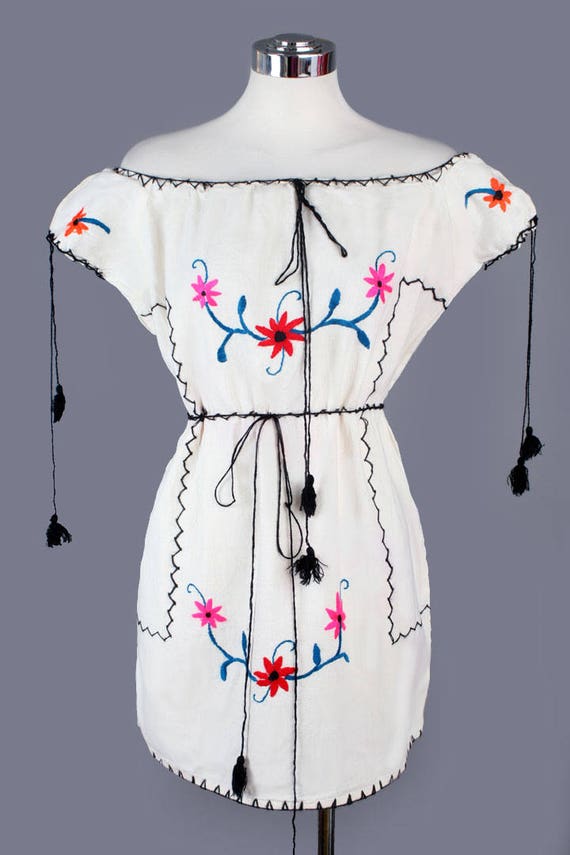 70's Peasant Embroidered Vintage Dress, Hippie Dr… - image 3