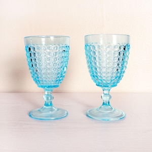 1800&#39;s Victorian BLUE Glass Goblet SET Adams 1000 Eye EAPG Circa 1874 Pressed Drinking Glass, Thousand Eyes Pattern Antique Vintage Goblets