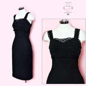 50&#39;s Black Wiggle Dress, Evening Party Cocktail Dress, Tight Pencil Skirt Vintage 1950&#39;s Black Cotton Pique Crochet Pinup style