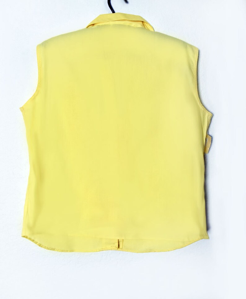 Never Worn 1960/'s 50/'s Yellow Blouse Vintage With Original Tags New Old Stock Sleeveless Shirt