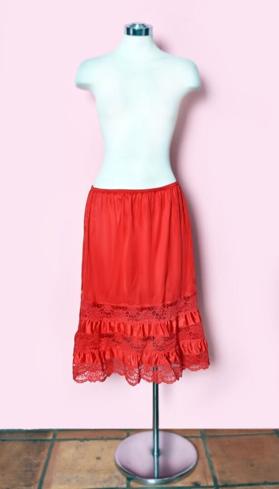 Vintage Red Petticoat Slip Skirt, Lace, Half Slip Med… Gem