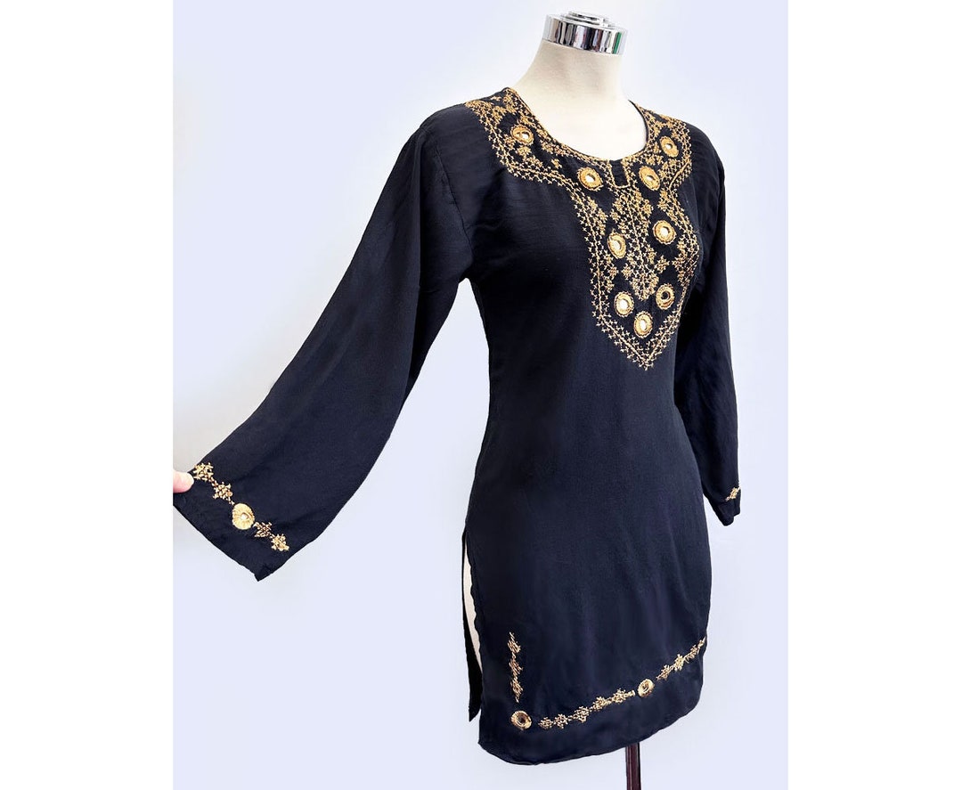 1970s Hand Embroidered Pakistani Tunic main image 1
