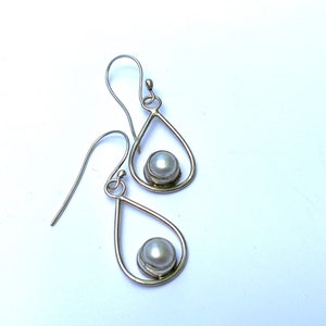 SALE Pearl Sterling teardrop Earrings Bridesmaid gift image 6
