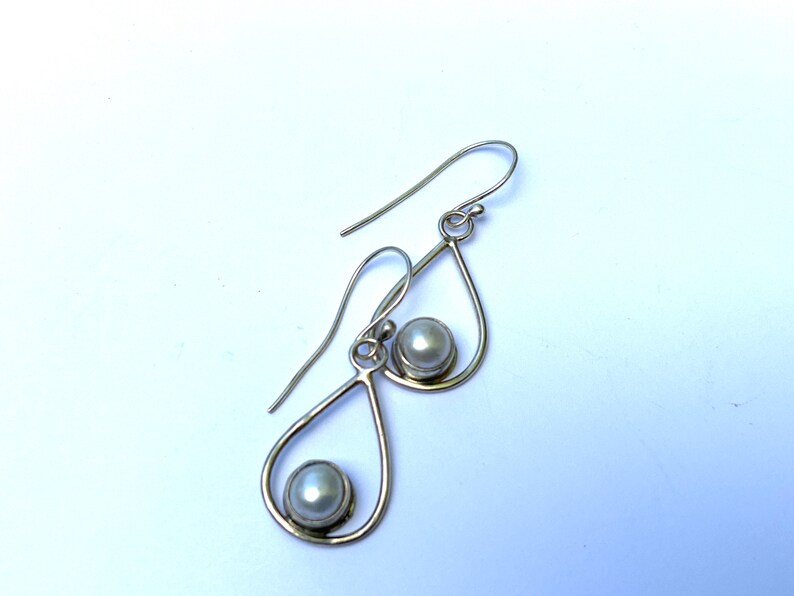 SALE Pearl Sterling teardrop Earrings Bridesmaid gift image 3