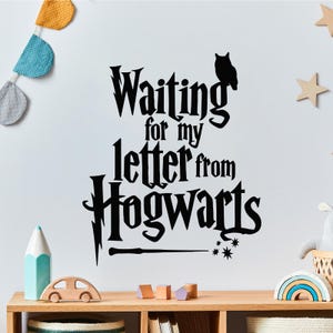 Väggdekal med magiskt väntande brev från H Poter, Hogwarts, klistermärke z3332