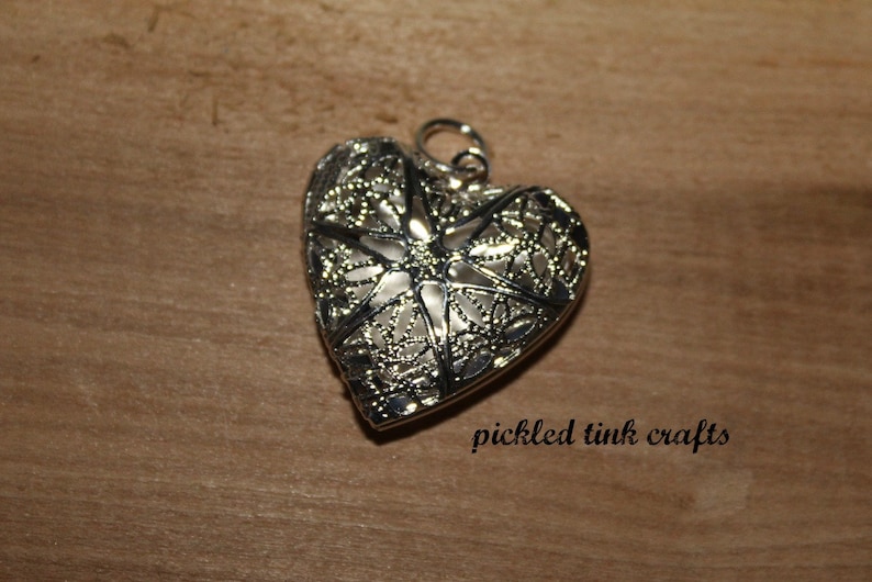 1 inch Heart Shape Aromatherapy Diffuser Locket Stainless Steel