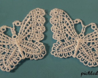 Venise Applique Lacy Papillons #butterflies #lace #embellishment