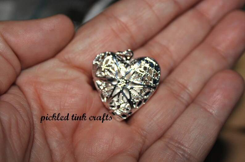 1 inch Heart Shape Aromatherapy Diffuser Locket Stainless Steel