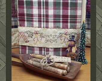 Freezin Season Towel Band-Primitive Stitchery E-PATTERN by Primitive Stitches-Instant Download