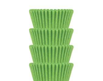 May include: A stack of four green cupcake cases. The cases are made of paper and have a fluted design.