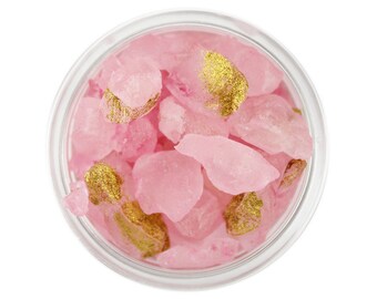 Azúcar de gema de cuarzo rosa: azúcar de roca rosa claro con motas de oro comestible, gemas comestibles, gemas de azúcar, rocas de azúcar