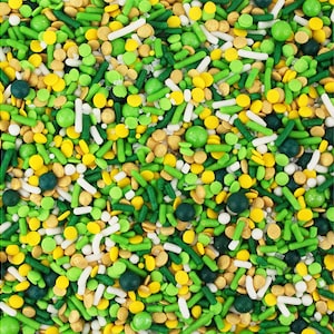 Mezcla Happy Go Lucky Sprinkle: divertida mezcla de chispas verdes, amarillas, blancas y doradas para dulces.