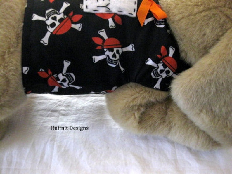 Dog Shirt with Pirate Skulls XS