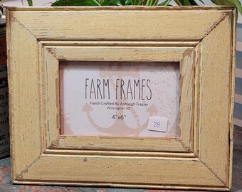 4 x 6 YELLOW old vintage wood picture frame
