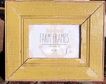 4 x 6 YELLOW old vintage wood picture frame