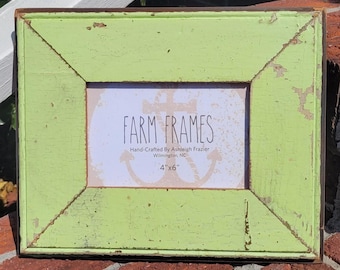4 x 6 GREEN old vintage wood picture frame
