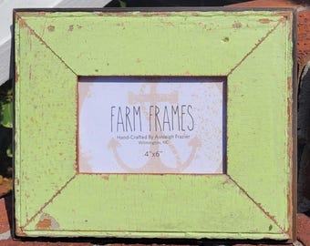 4 x 6 GREEN old vintage wood picture frame