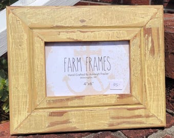 Cadre photo en bois ancien vintage 4 x 6 JAUNE