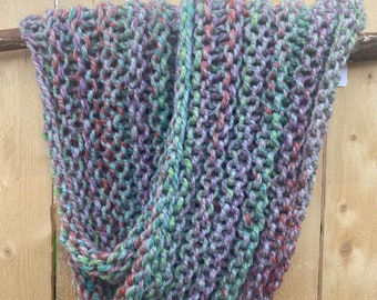 Loop scarf / infinity scarf / The Squoosh in  Eden