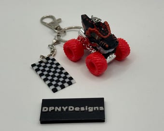 Aangepaste Monster Truck Thunderroarus mini-sleutelhanger - Diecast Collectible Monster Truck-stijl speelgoedsleutelhanger - Cadeau voor fans en verzamelaars