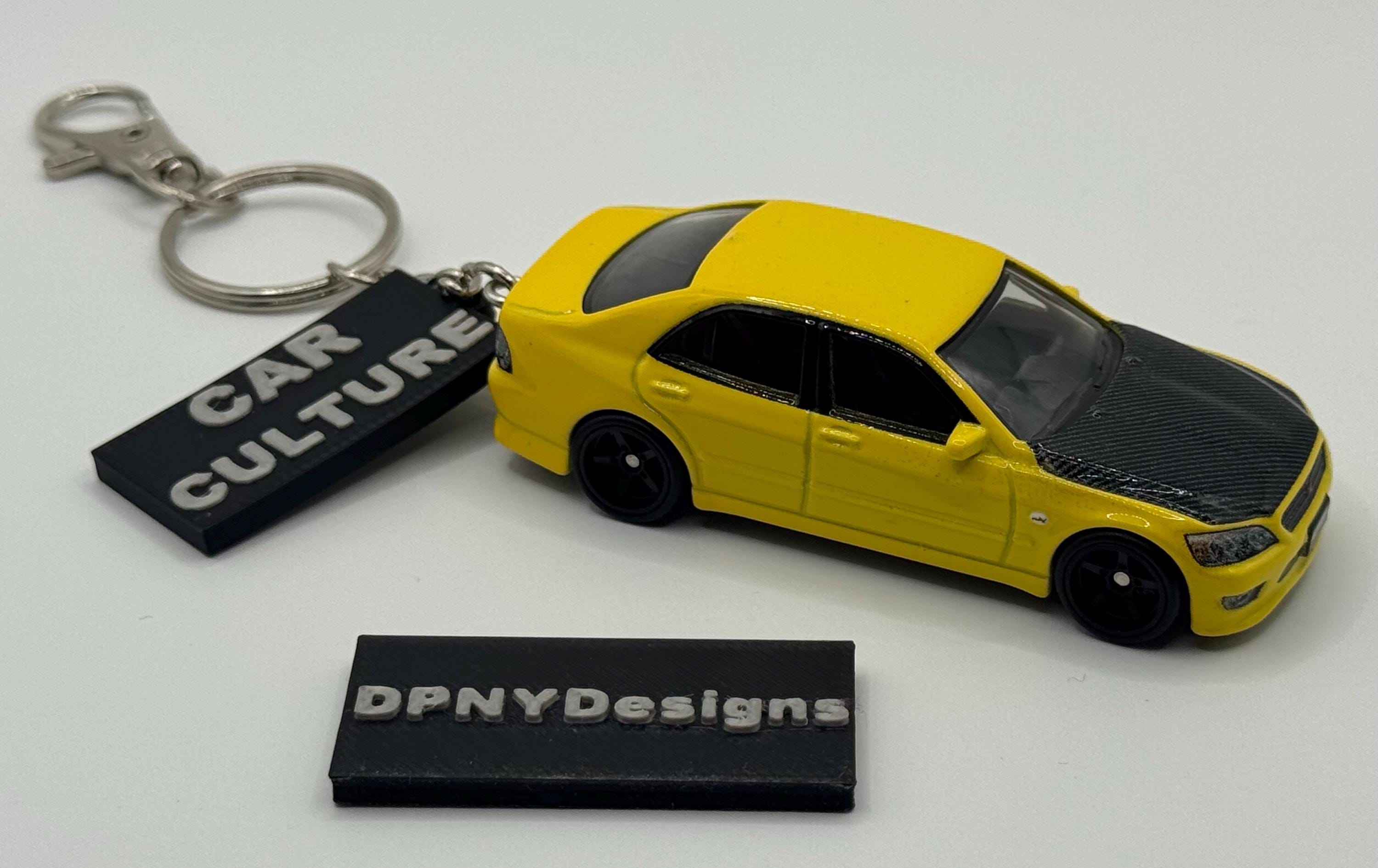 Custom Toyota Chaser JZX100 (yellow) Diecast Keychain | Car
