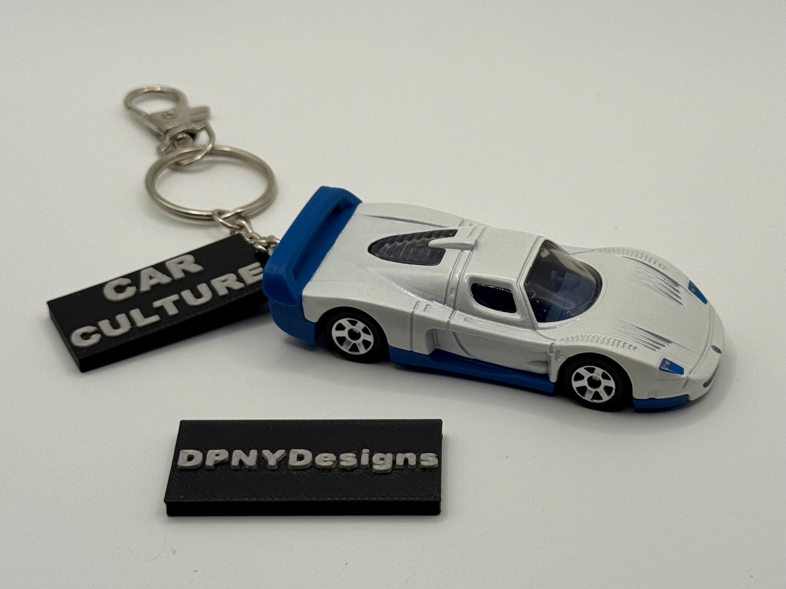 Maserati keychain - Etsy 日本