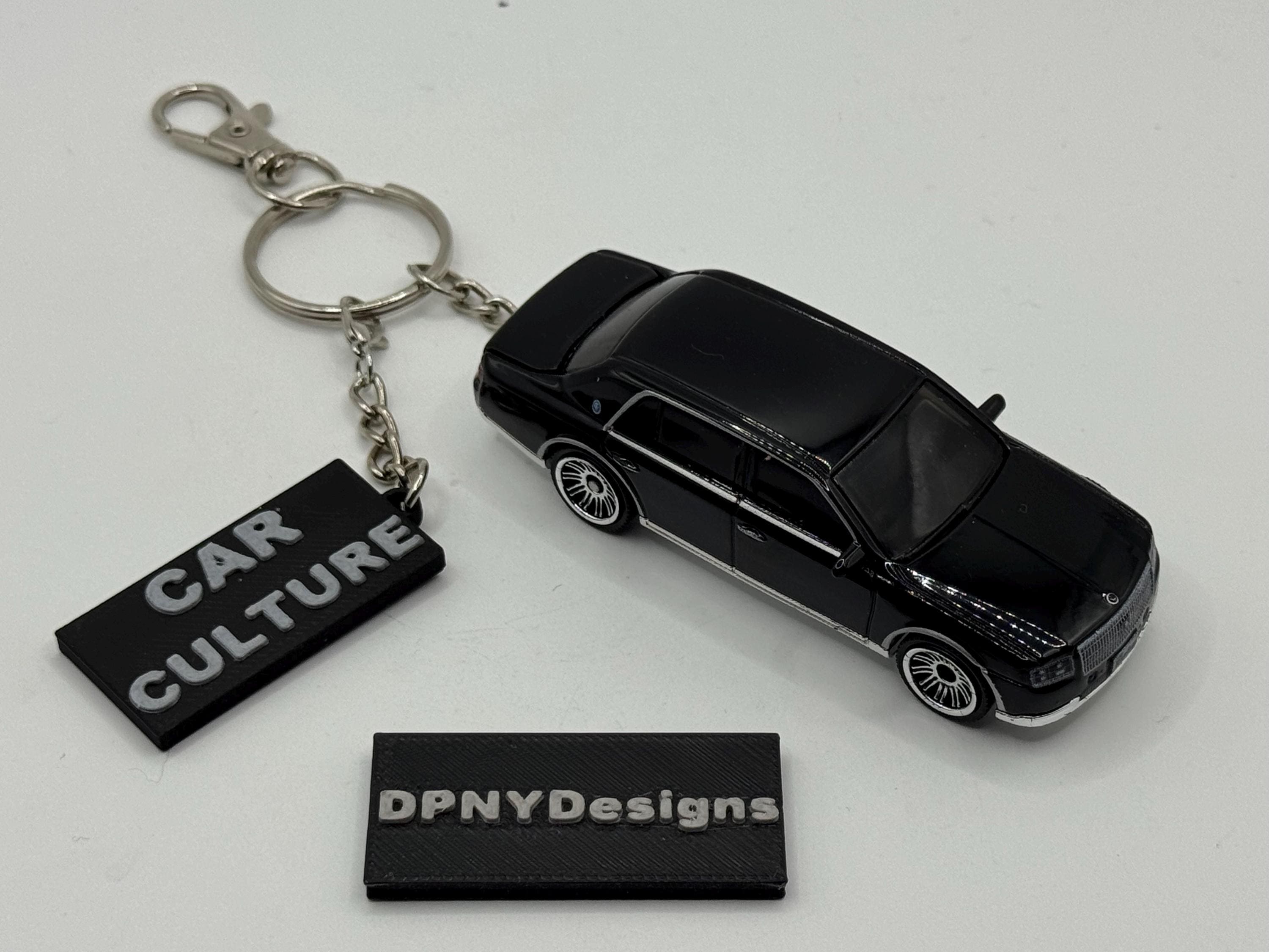 Custom '23 Toyota Century (black) Diecast Car Keychain | Perfect