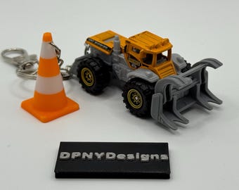 Portachiavi Dirt Smasher per operai edili / Bulldozer, escavatore, autocarro con cassone ribaltabile pressofuso + targhetta a forma di cono / Regalo per gli appassionati di edilizia