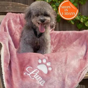 Personalized Blanket for Dog, Dog Blanket, Plush Dog Blanket, Embroidered Blanket Dog Name Blanket, Gift for Dog Lover, Puppy Name Blanket