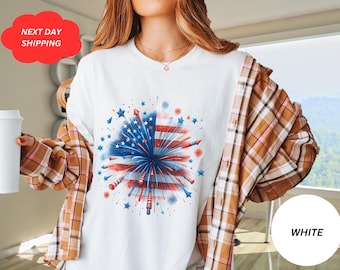 USA Feuerwerk Frauen Shirt, 4. Juli Shirt, Unabhängigkeitstag Shirt, Amerika, rot, weiß, blau Shirt, Patriotisches Shirt, amerikanisches T-Shirt