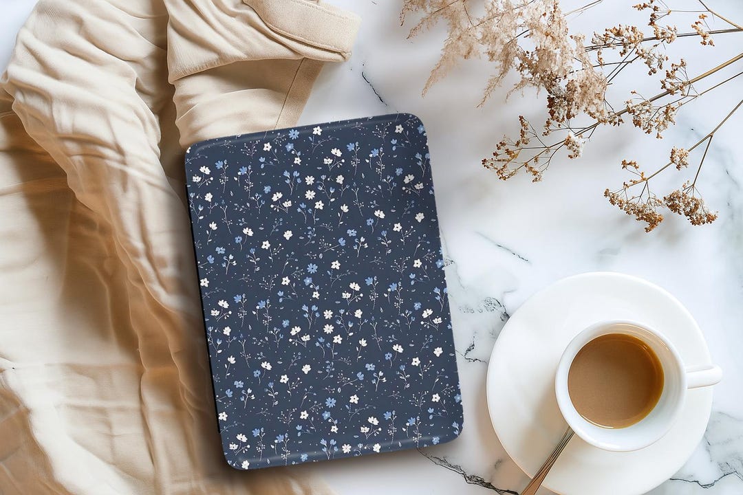 Navy Blue Floral Kindle Case With Strap for Kindle Paperwhite 7 ...