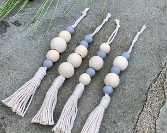 Natural Grey Wood Bead Rustic Christmas Ornament Tassle (Set of 4)