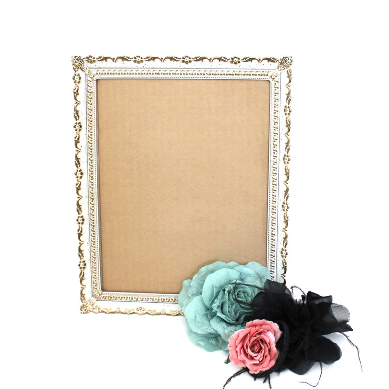 Vintage Ornate Gold Hollywood Regency Picture Frame 8 X Image 0
