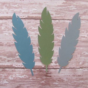 Feather Die Cuts - 30 pcs - Paper Shapes Cardstock Cutouts