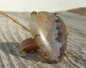 Agate Ring, Prudent Man Plume size 7.5