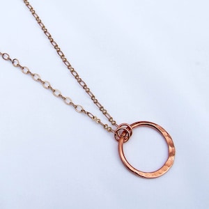 Copper necklace, circle necklace, eternity necklace, hammered copper link