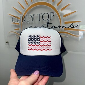 Gorra de camionero bordada con la bandera estadounidense