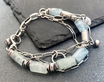 Natural aquamarine tubes and silver  925 bracelet. Gemstone bracelet.