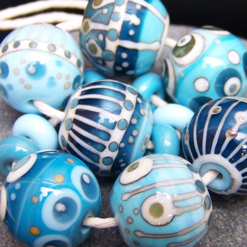 MruMru Handmade Lampwork Glass Bead set Sra.