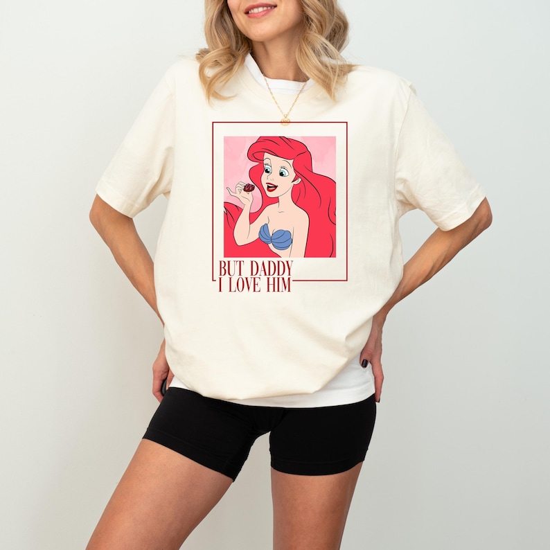 Ariel Shirt, Disney Princess Shirt, Ocean Fantasy Top, Little Mermaid T-Shirt, But Daddy I Love Him Tee, Retro Cartoon Sweatshirt afbeelding 1