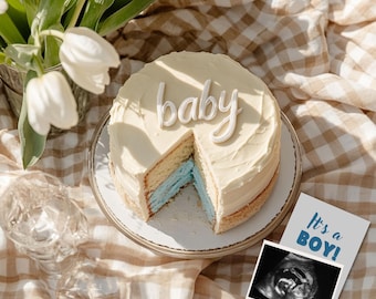 Pastel de anuncio de embarazo de niño, plantilla digital azul editable para revelar el género del bebé, anuncio de bebé niño en redes sociales