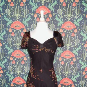 Vintage 90's Y2K Coquette Femme Flirty Whimsigoth Black Floral Silk