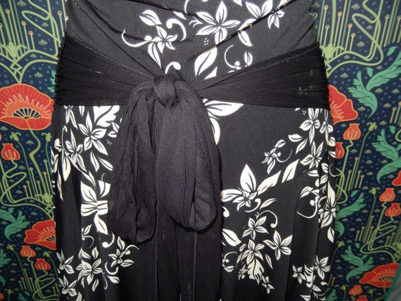 Vintage 90's Y2K Black White Floral Asymmetrical … - image 7