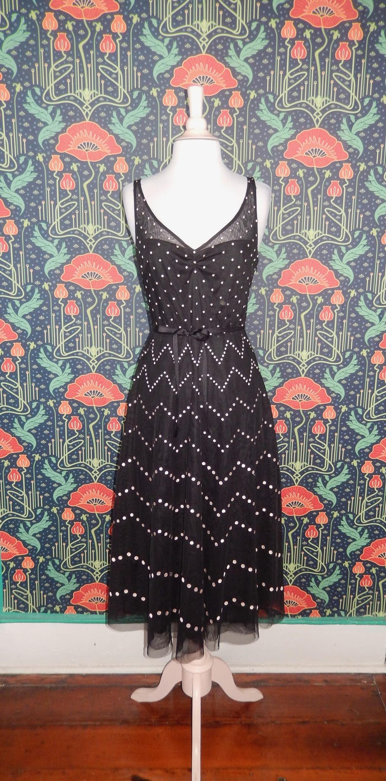 Vintage Y2K Bcbg Max Azria Black Embroidered Mesh Polka Dot Fit Flare Cocktail Dress bild 1