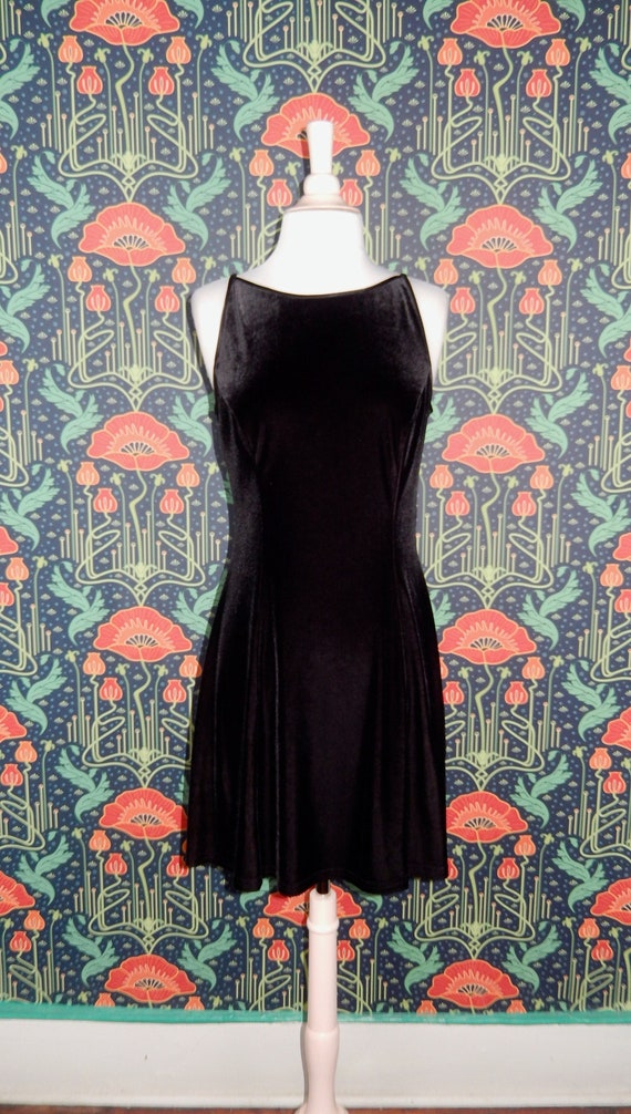 Vintage 90's Y2K Black Velvet Minimal Sleeveless S