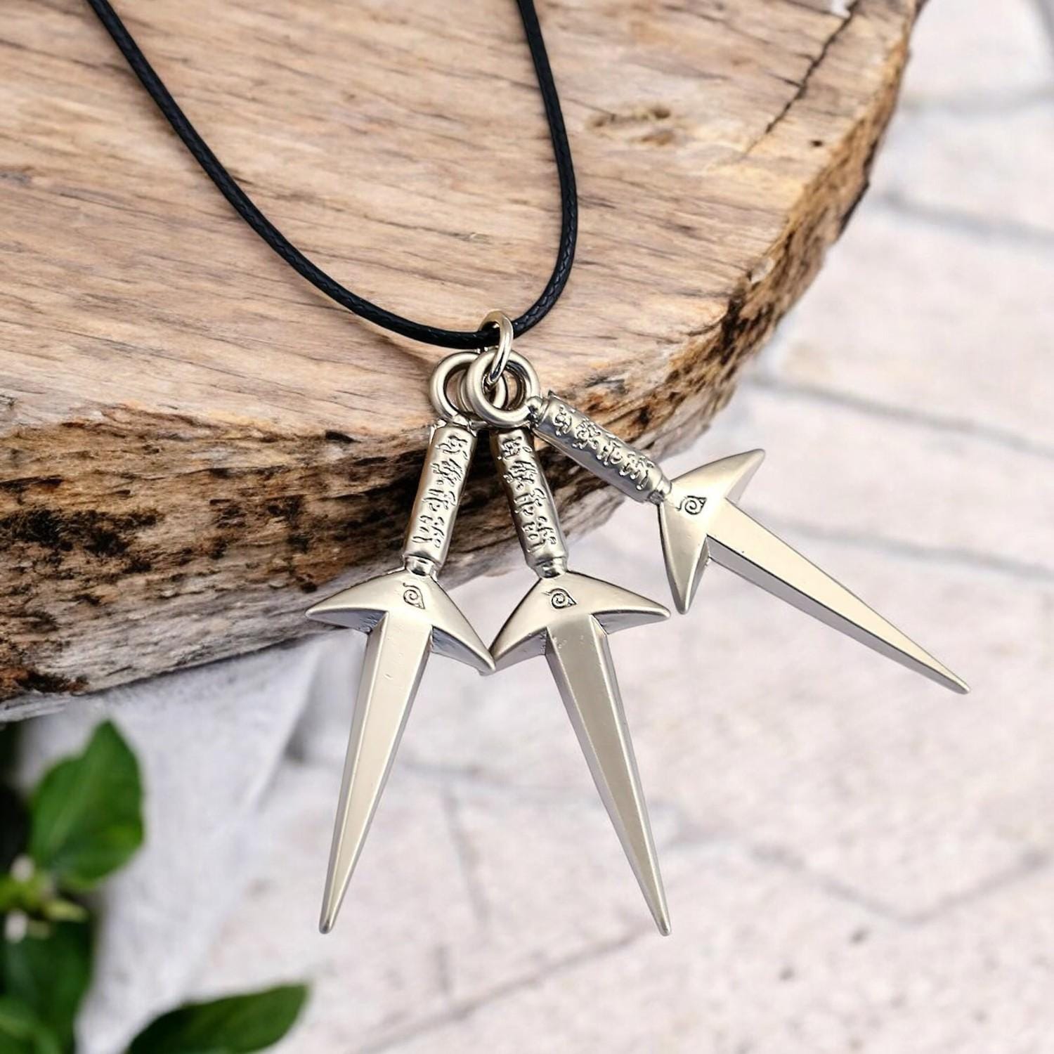 Adorable Choker Necklace With 3 Kunai Charms - Perfect Gift