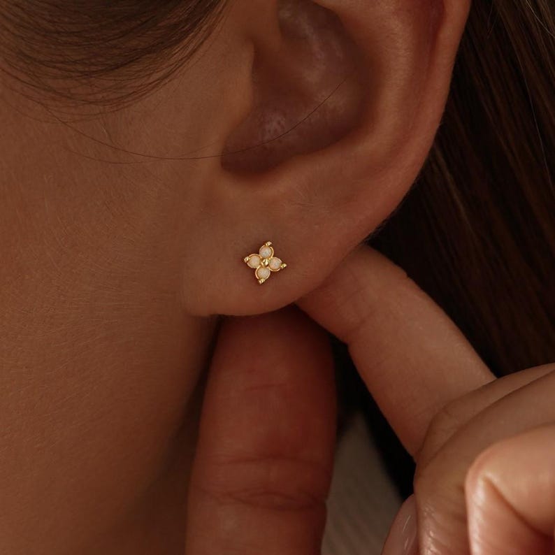 Mini Flower Opal Stud Earrings, Gold/Silver Stud Earrings, Minimalism Opal Earrings, Bridesmaid Gift, Birthday Gift, Christmas Gift for Her