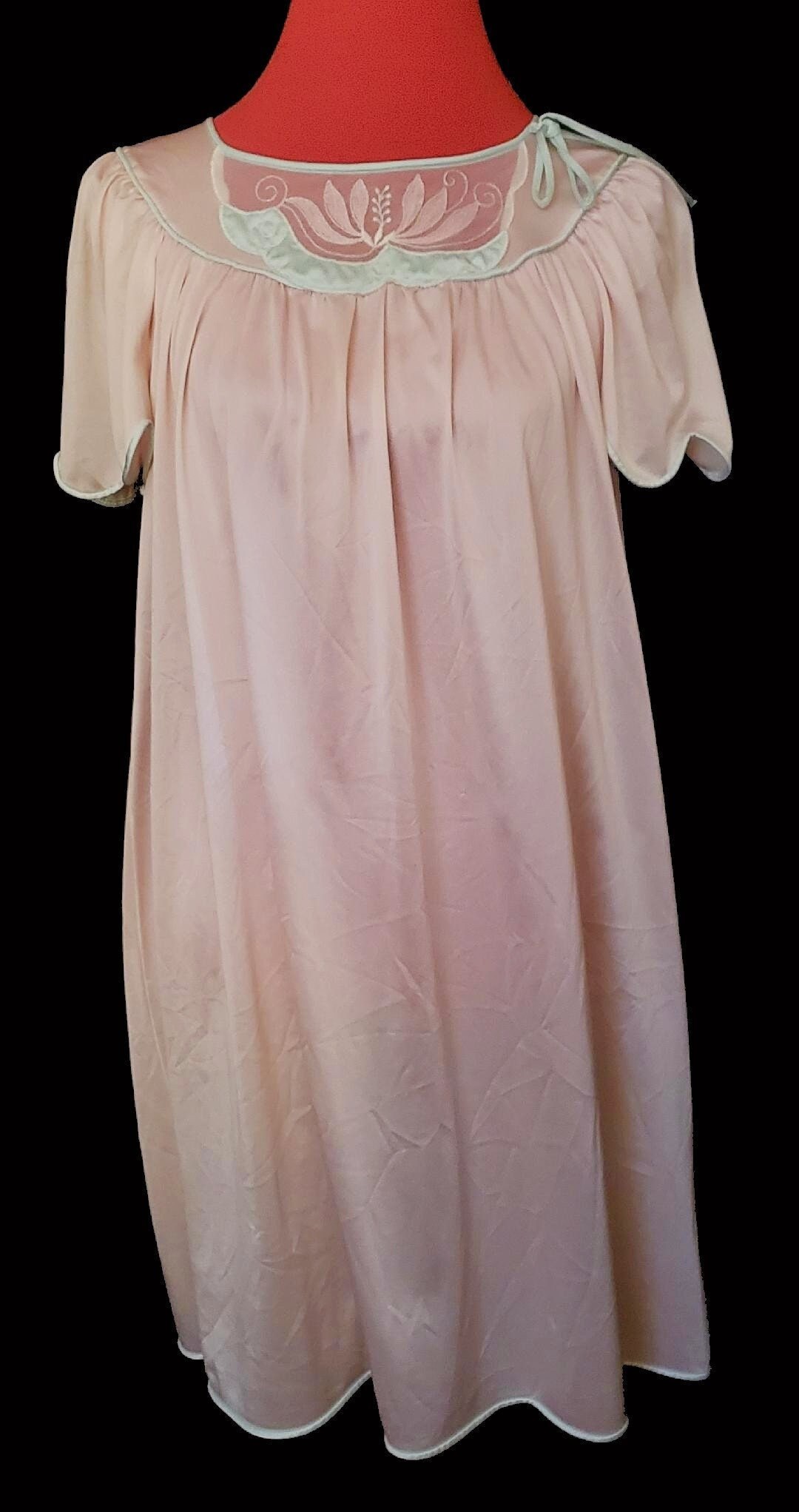 Vintage Nightgown M LORRAINE Sheer Pink 