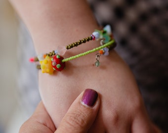 satellite bangle--lime/dark olive--a vintage glass beaded bracelet by budpnq